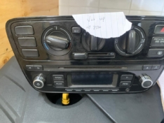 volkswagen up radio