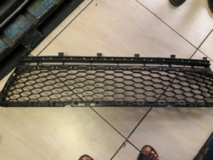 Golf 7 TSI center Grill