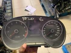 Polo 6 tsi clock and cluster