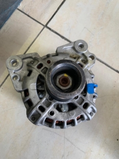 Polo classic alternator