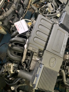 Mazda demio Engine