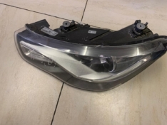 Audi A4 xennon front lights