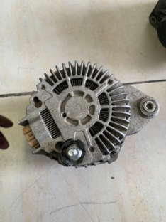 Nissan march alternator