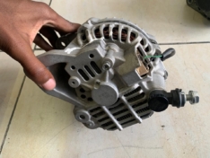 Nissan mp300 alternators